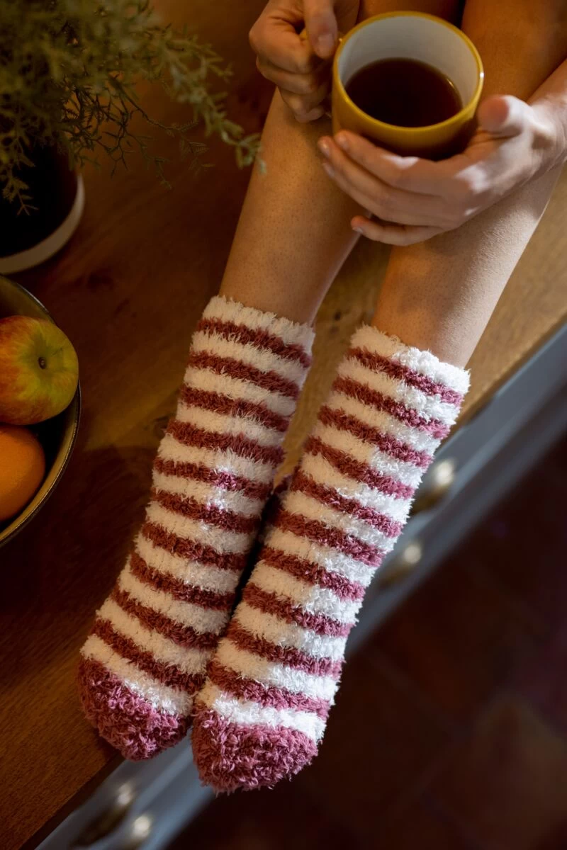 2 Pair Fluffy And Cosy Leisure Socks Ladies - SOCKSHOP - Image 3