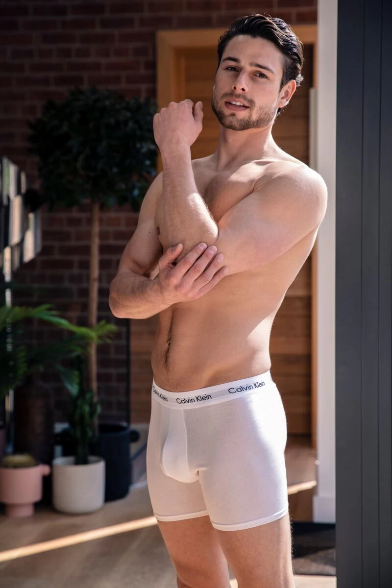 3 Pack Cotton Stretch Longer Leg Trunks Men's - Calvin Klein - Image 3